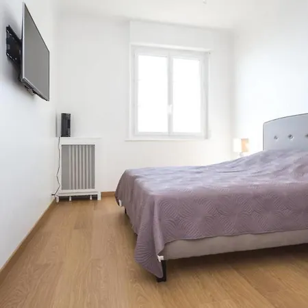 Apartment Palais Alexandre Iii Magnificent 4 Sea View 100m From The Croisette *